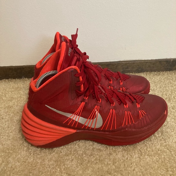 Nike Hyperdunk 2013. Womens 7.5 - Picture 3 of 7